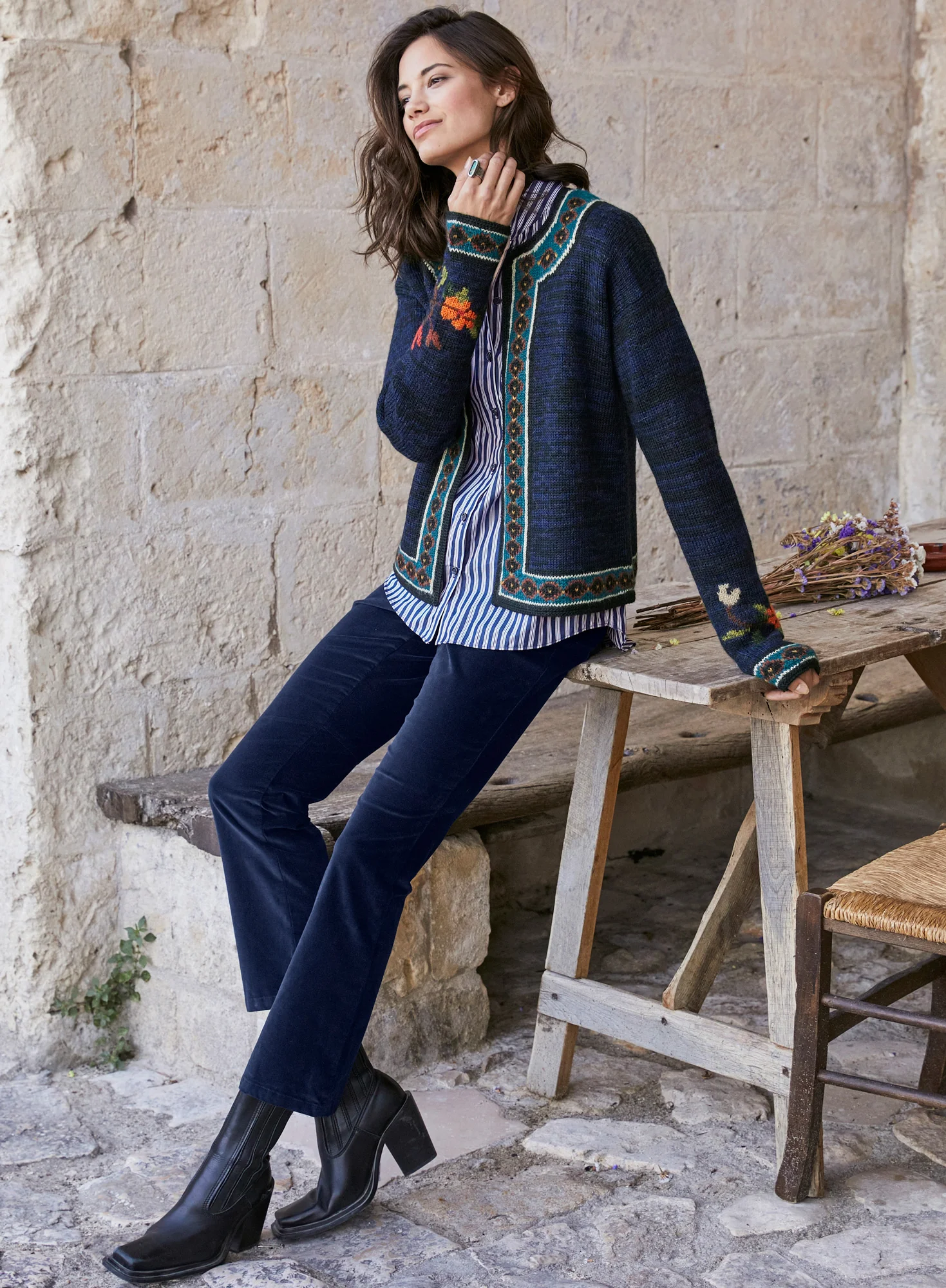 Cropped Velveteen Jeans - Image 5
