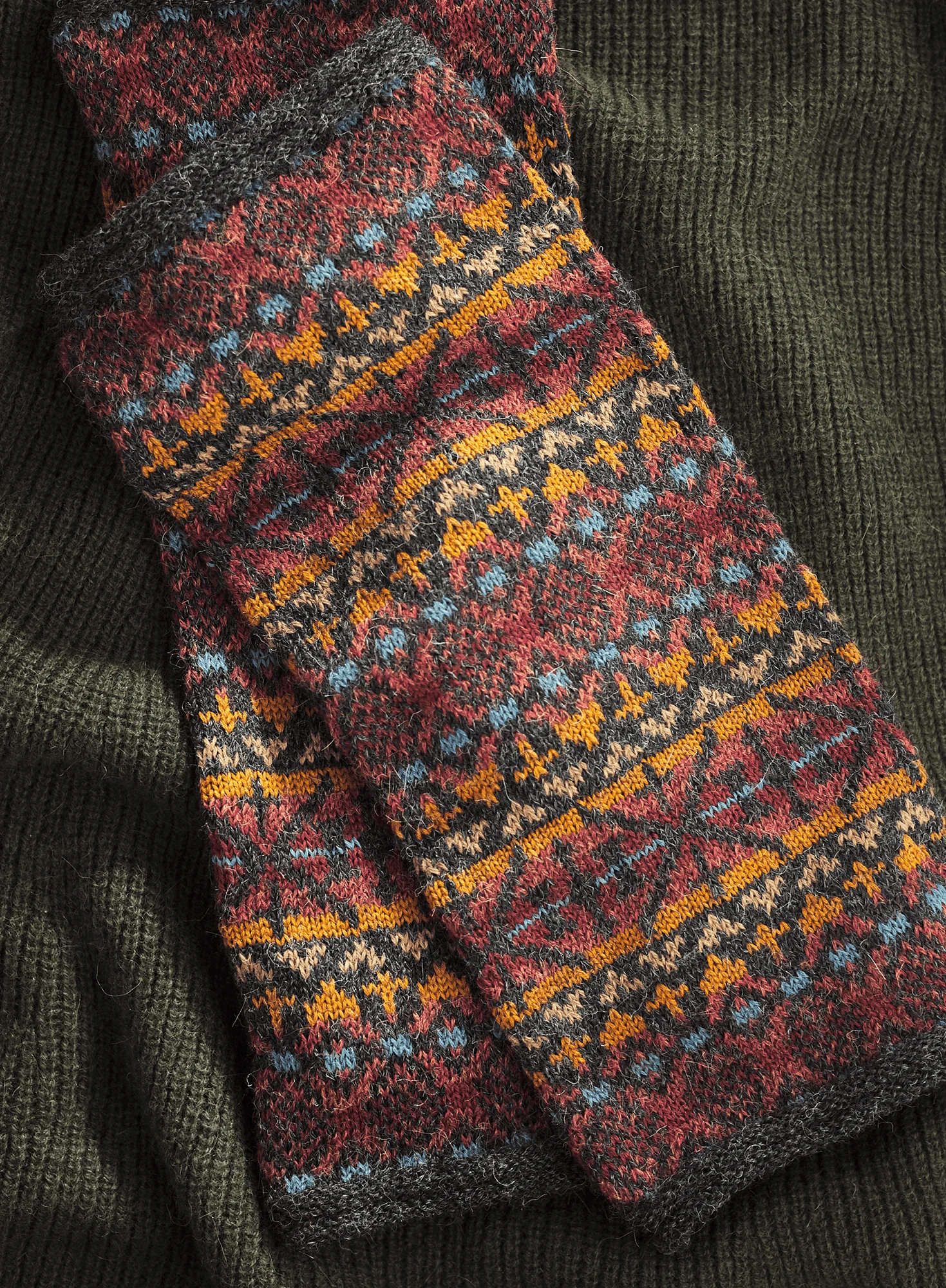 Geneve Legwarmers