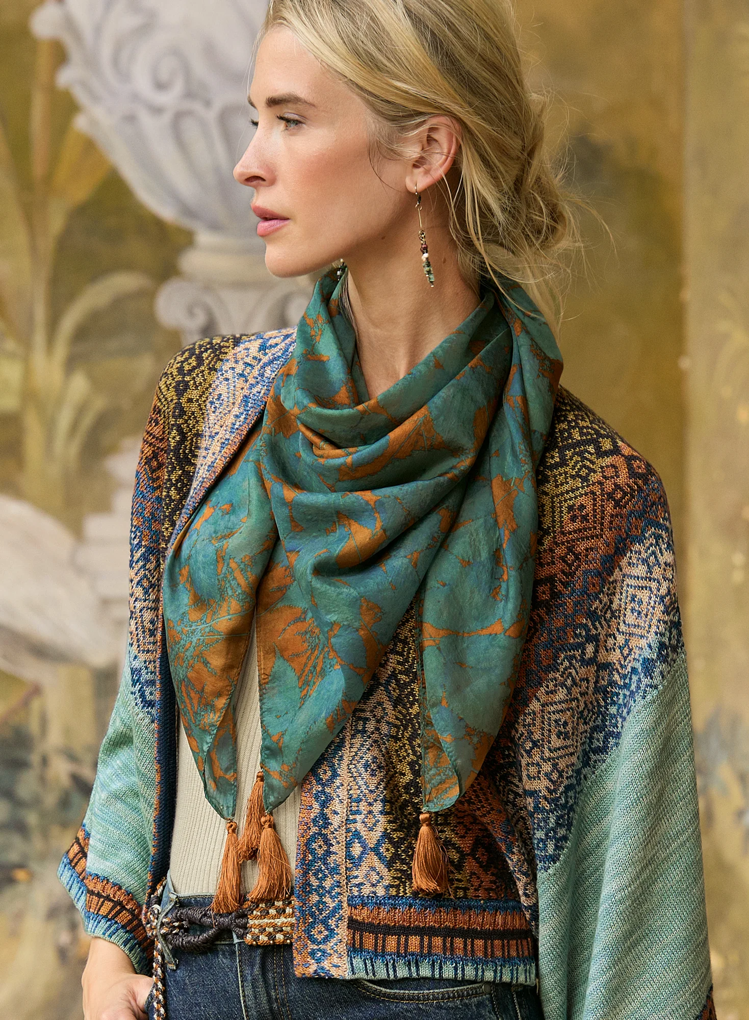 Nantes Tassel Scarf - Image 4