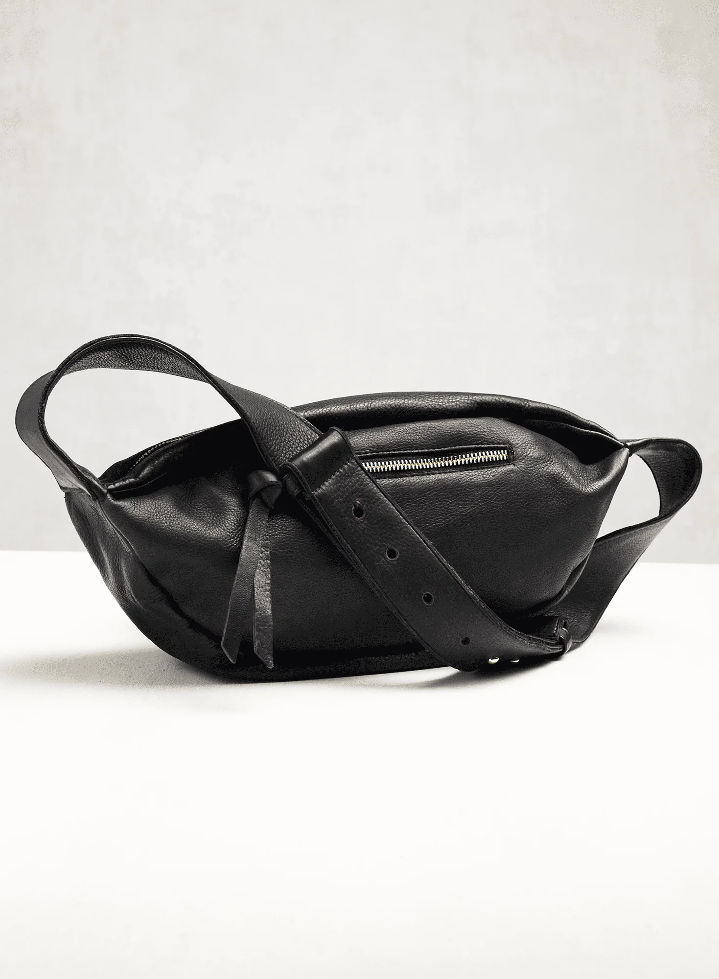 Nellie Sling Bag
